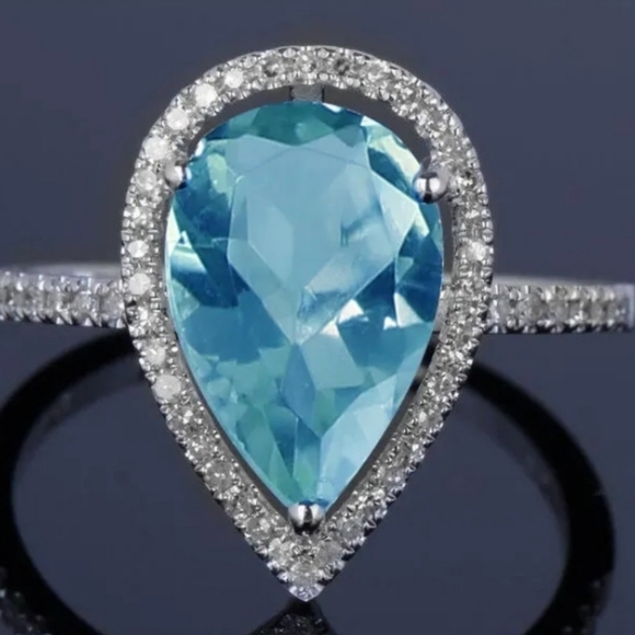4.00 CTTW Lab Created Blue Topaz Pear Cut Sterling Silver Ring - Picture 2 of 2